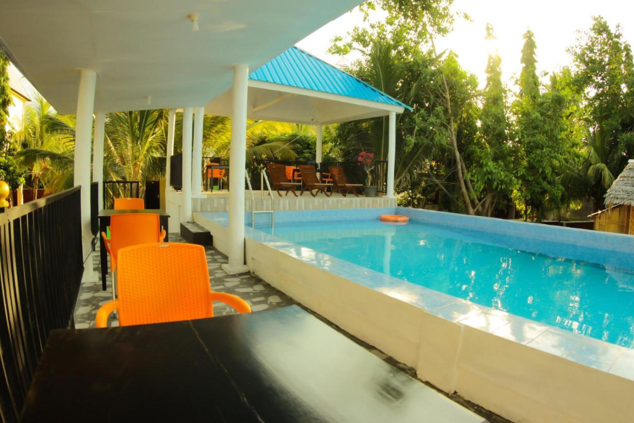 Fx72 Beach Resort Maumere Exterior photo