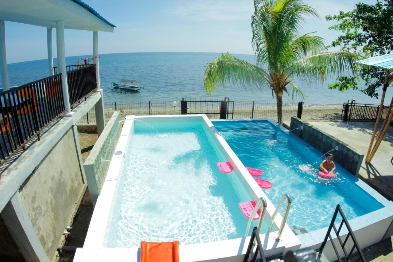 Fx72 Beach Resort Maumere Exterior photo